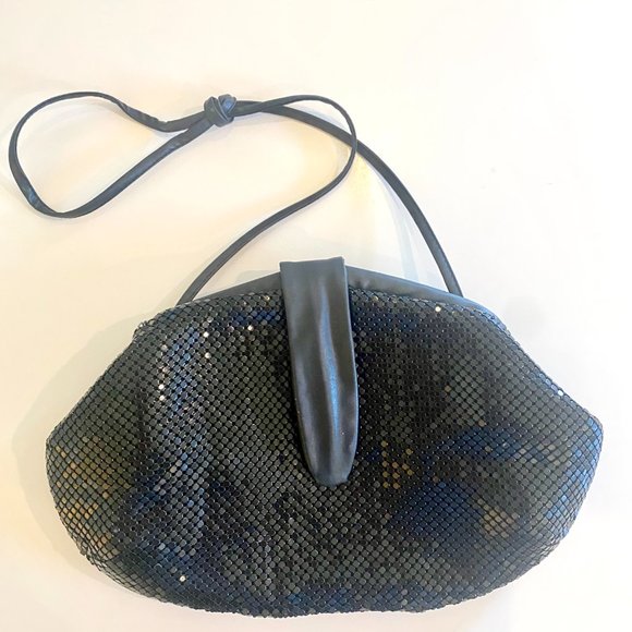 VINTAGE 80S BLACK CHAIN METAL MESH SPARKLE HANDBAG - Picture 1 of 4